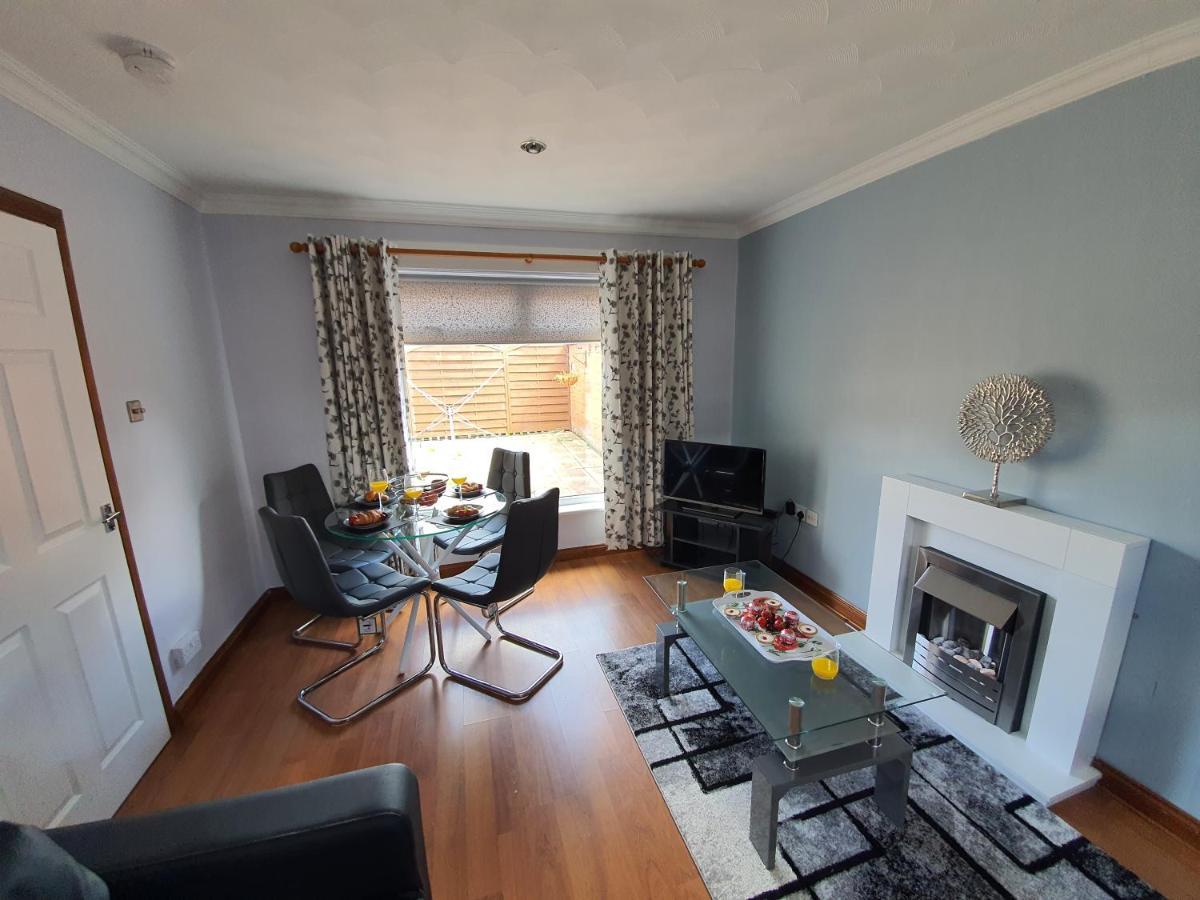 Premier - Kenilworth House Apartamento Holytown Exterior foto