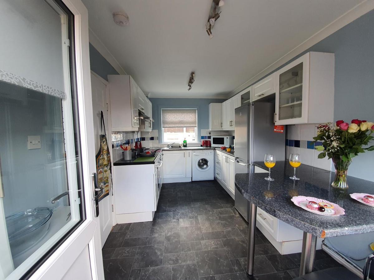 Premier - Kenilworth House Apartamento Holytown Exterior foto